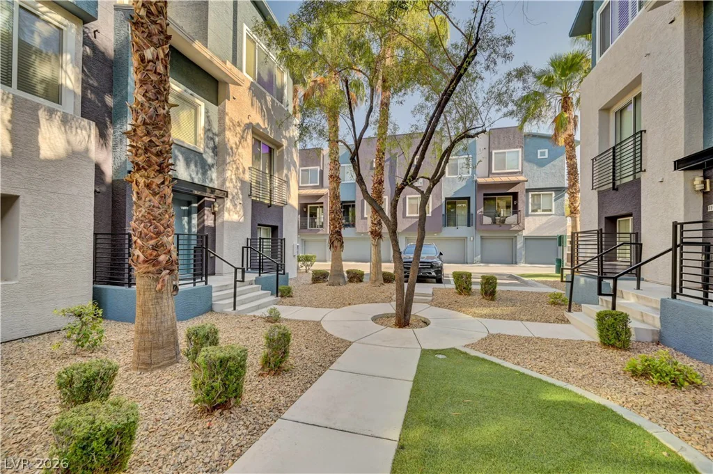 9050 Tropicana, Las Vegas, NV 89147