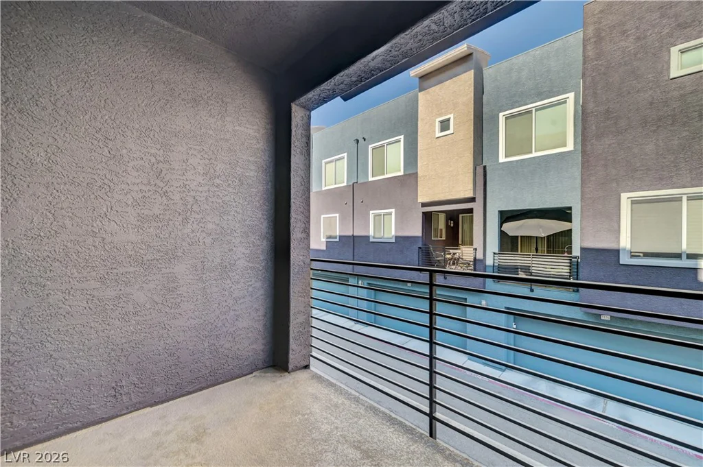 9050 Tropicana, Las Vegas, NV 89147