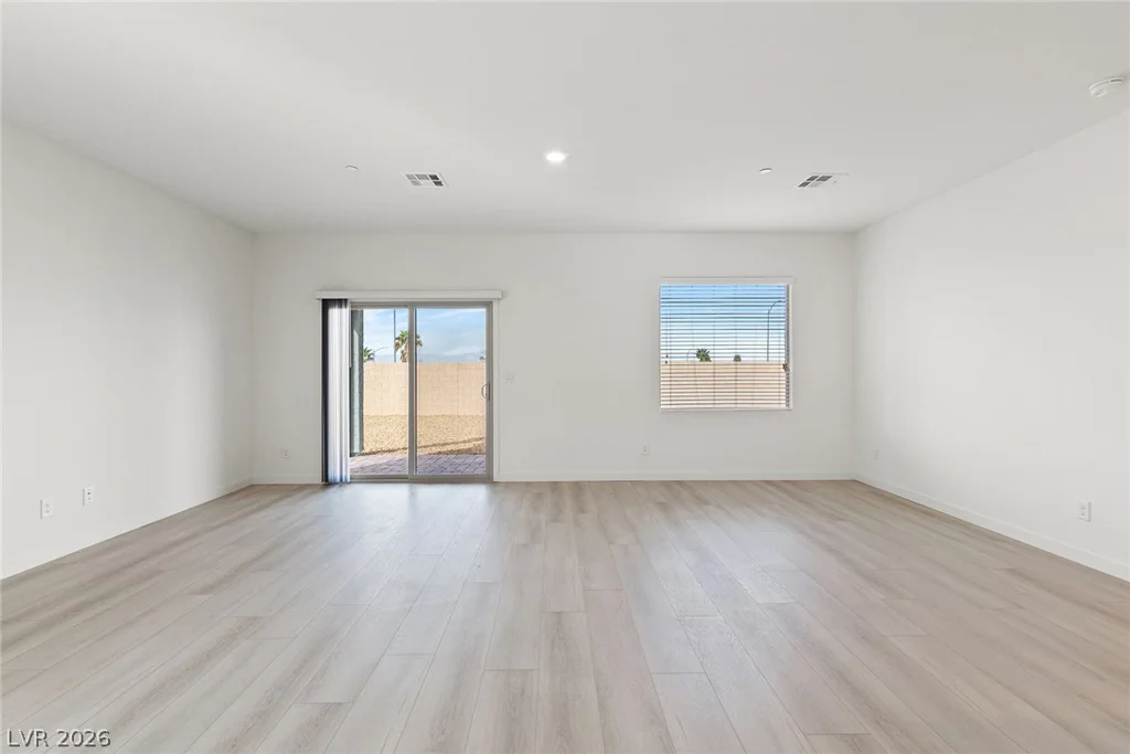 2754 Avril Point, Las Vegas, NV 89156