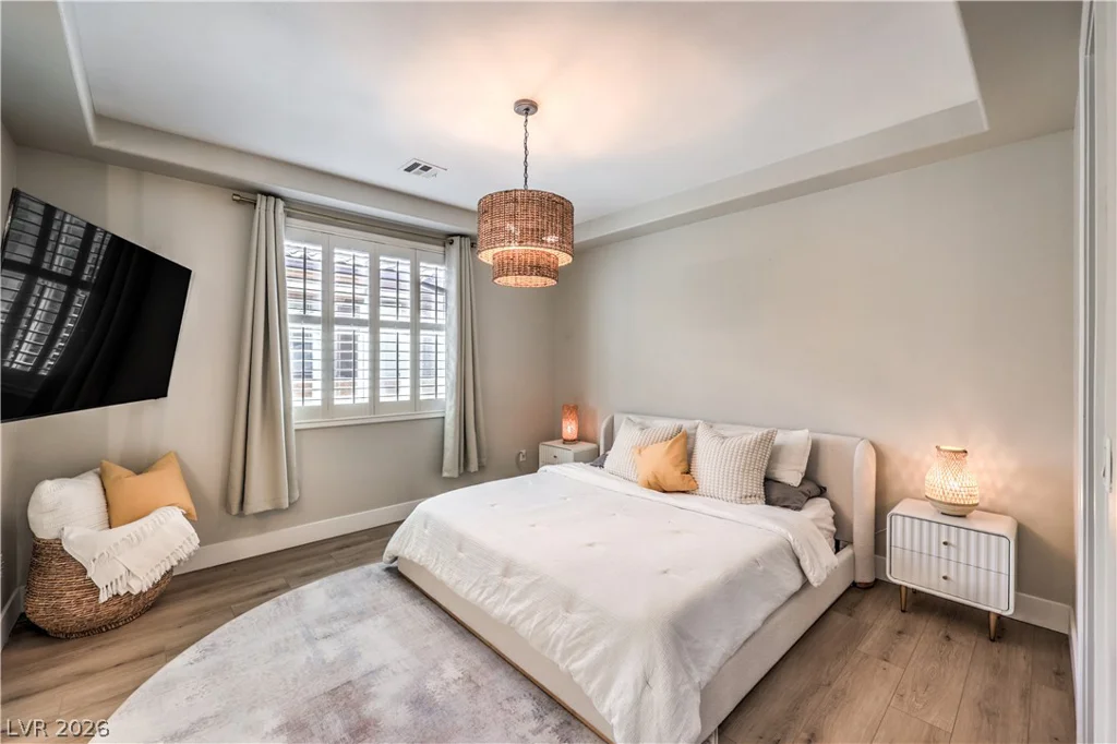 1061 Ambrosia, Las Vegas, NV 89138