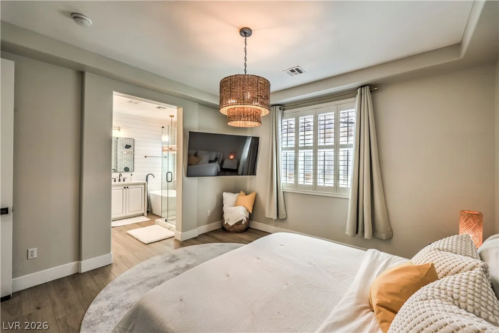 1061 Ambrosia, Las Vegas, NV 89138
