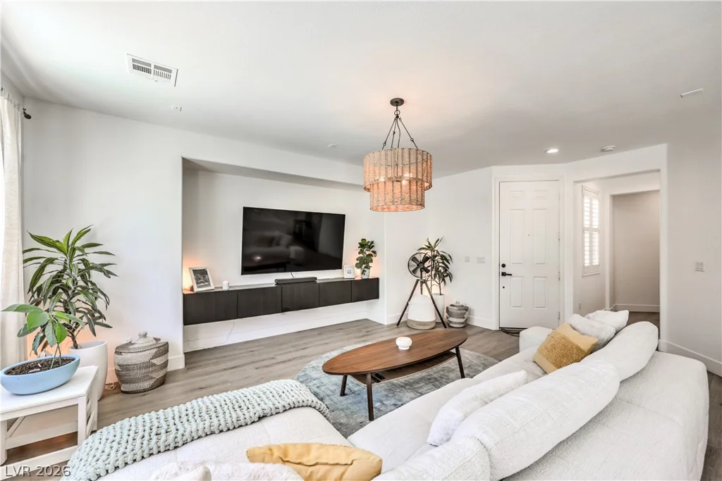 1061 Ambrosia, Las Vegas, NV 89138
