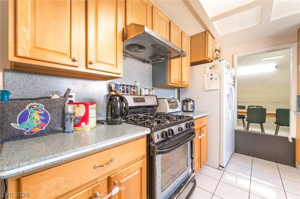 5201 Spencer, Las Vegas, NV 89119