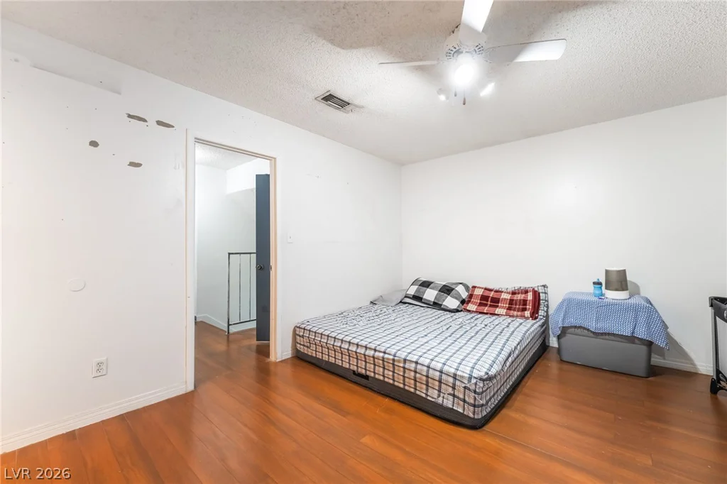 5201 Spencer, Las Vegas, NV 89119