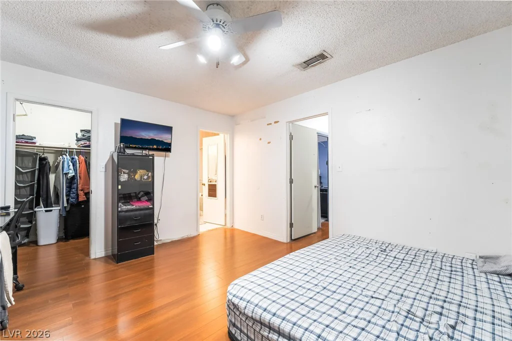 5201 Spencer, Las Vegas, NV 89119