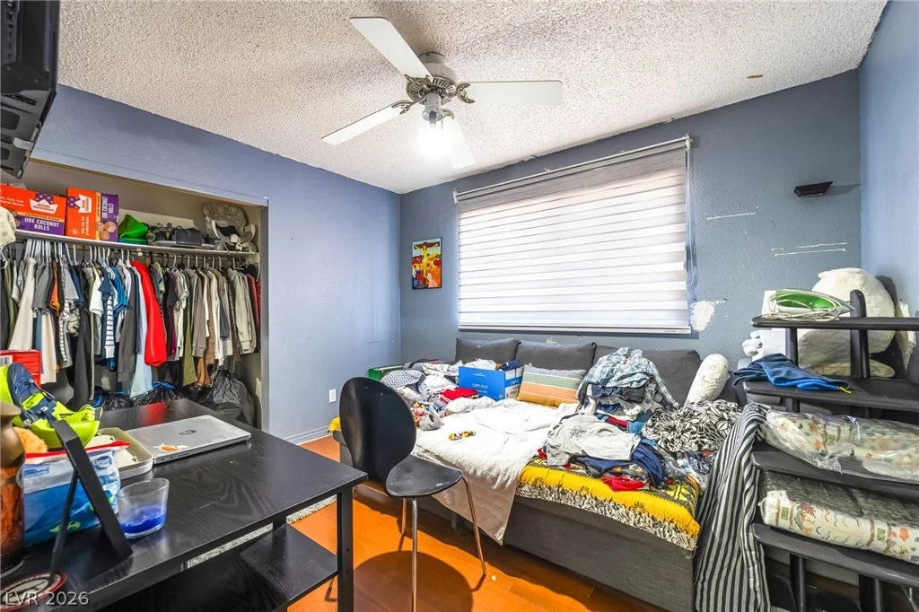 5201 Spencer, Las Vegas, NV 89119