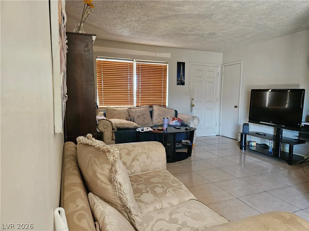 6545 Casada, Las Vegas, NV 89107