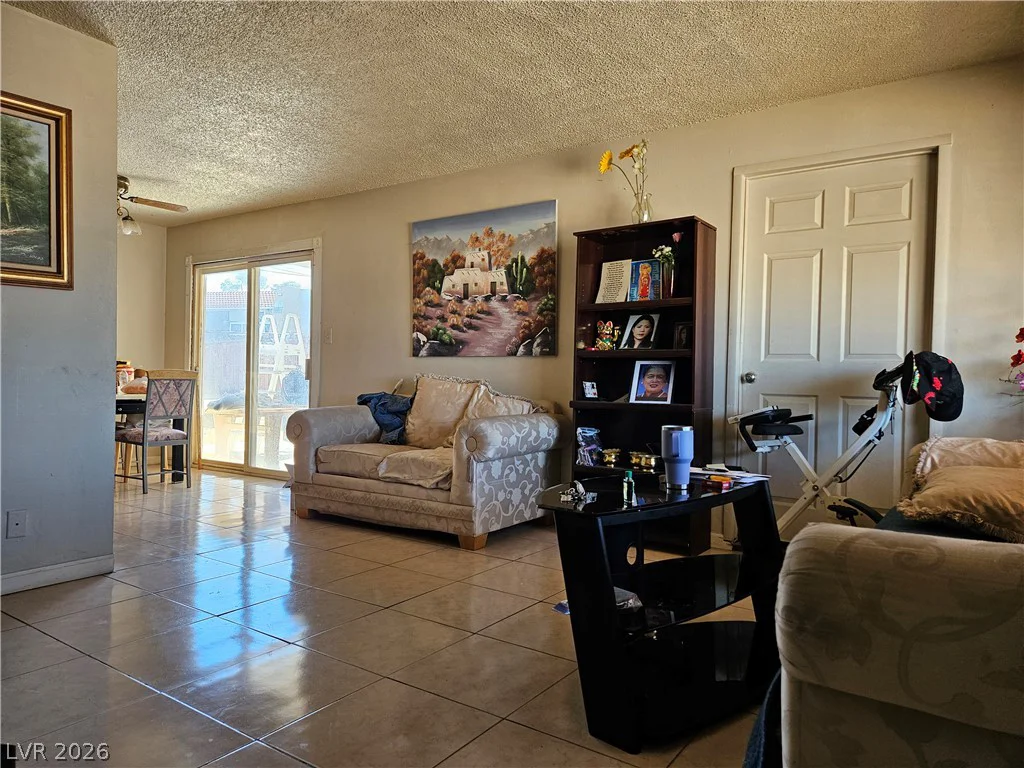 6545 Casada, Las Vegas, NV 89107