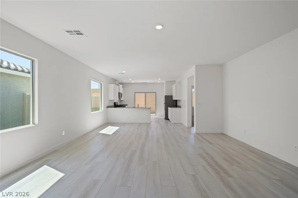 6745 Magnolia River, Las Vegas, NV 89156