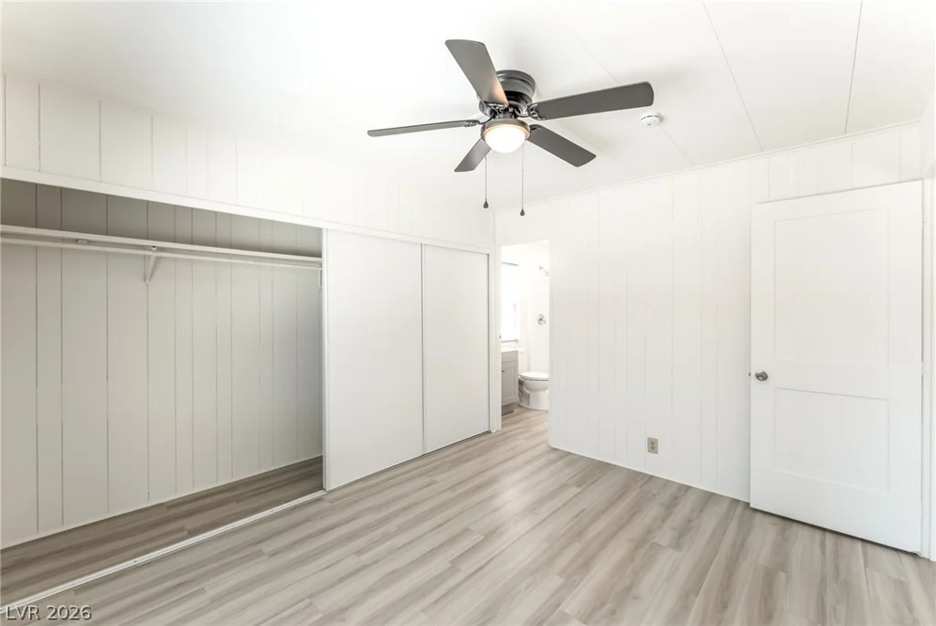 6437 Delphinium, Las Vegas, NV 89108