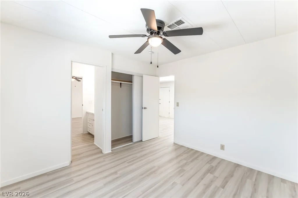 6437 Delphinium, Las Vegas, NV 89108