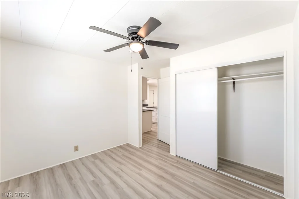 6437 Delphinium, Las Vegas, NV 89108