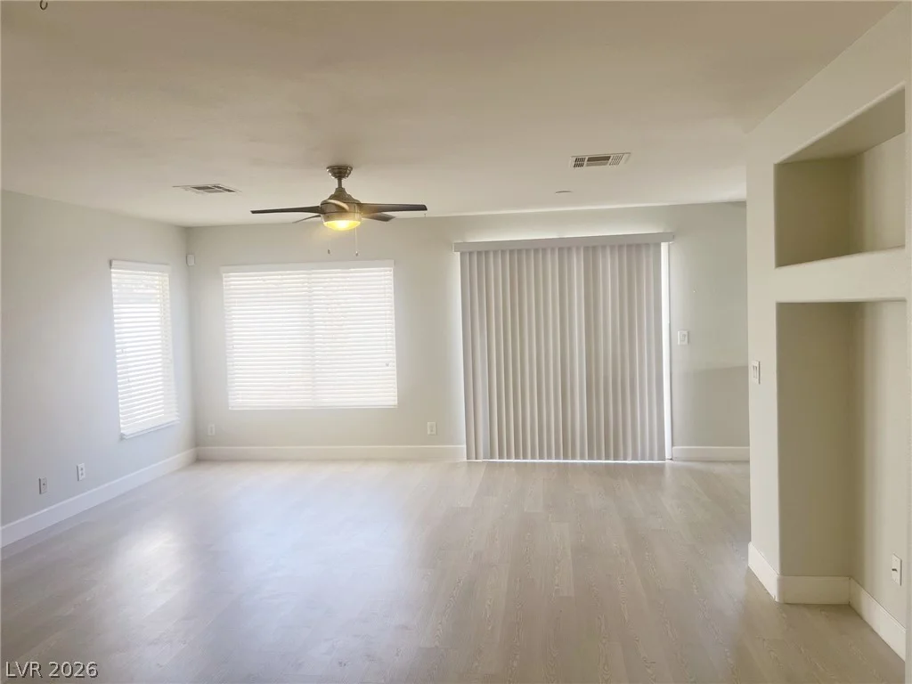 10108 Basalt Hollow, Las Vegas, NV 89148