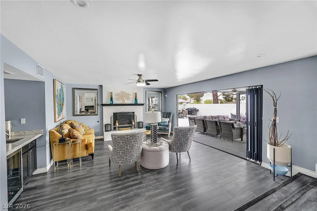 8765 Beluga, Las Vegas, NV 89117