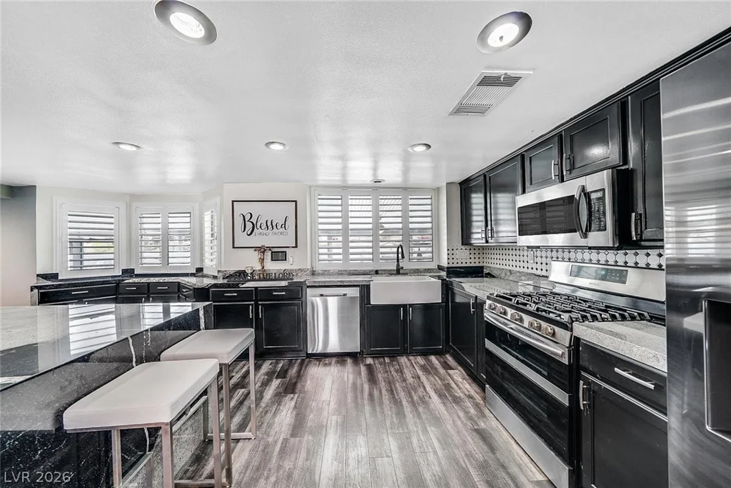 8765 Beluga, Las Vegas, NV 89117