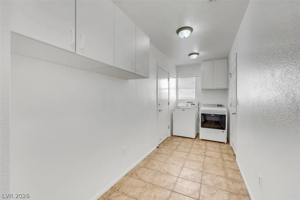 2087 Angel Falls, Henderson, NV 89074