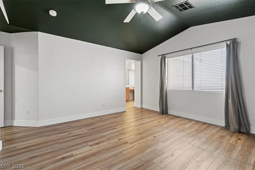 4905 Pounding Surf, Las Vegas, NV 89131