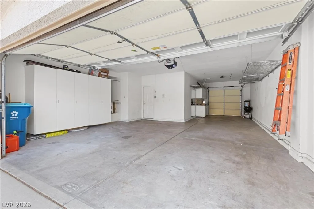 4905 Pounding Surf, Las Vegas, NV 89131