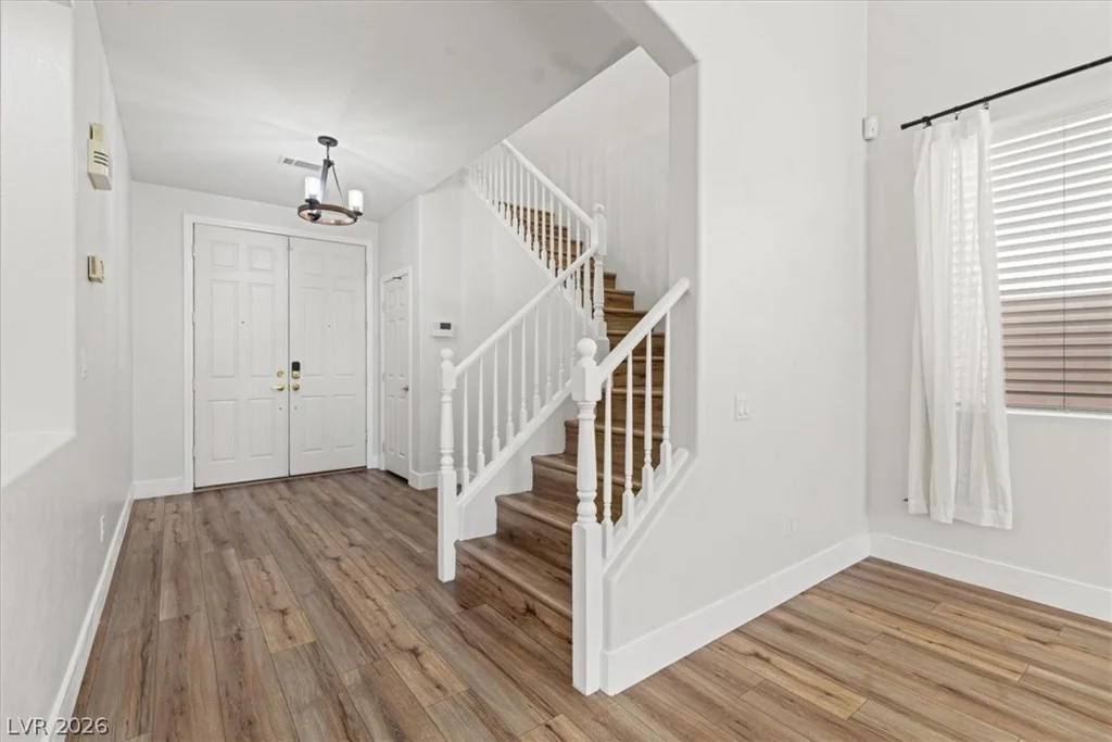 4905 Pounding Surf, Las Vegas, NV 89131