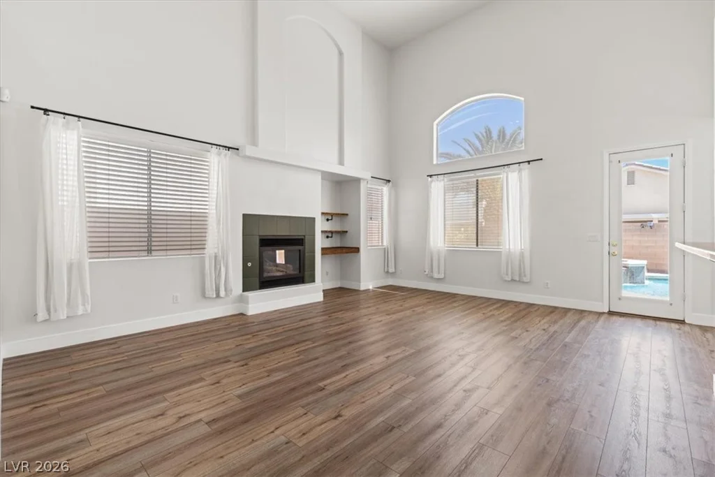 4905 Pounding Surf, Las Vegas, NV 89131