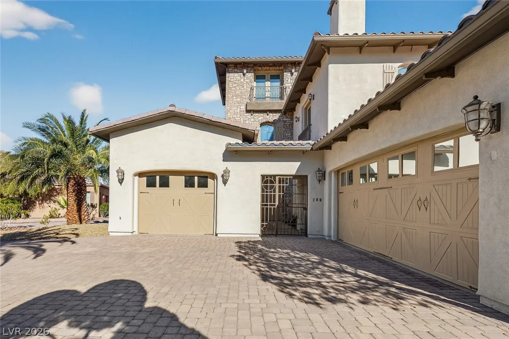 8480 Via De Bellasidra, Las Vegas, NV 89123