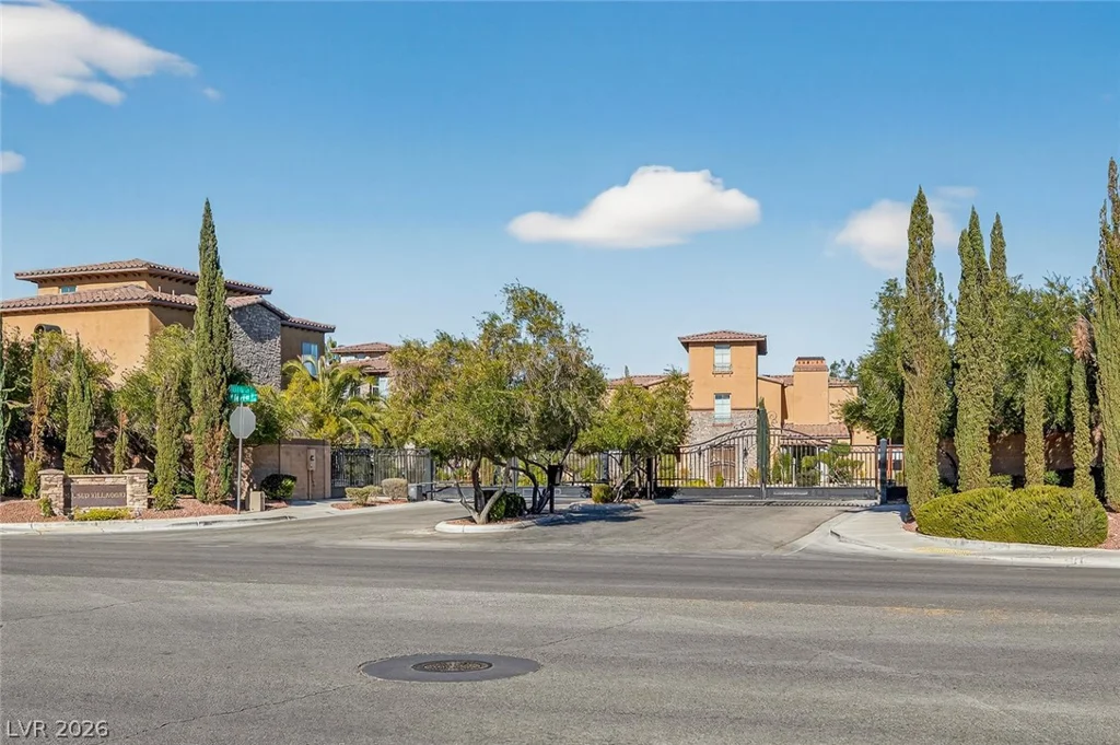 8480 Via De Bellasidra, Las Vegas, NV 89123