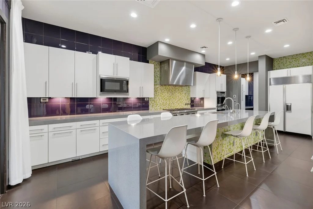 8480 Via De Bellasidra, Las Vegas, NV 89123