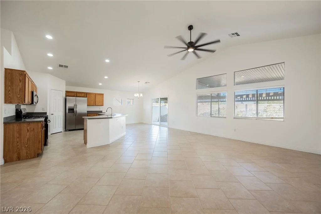 4025 Delhi, North Las Vegas, NV 89032