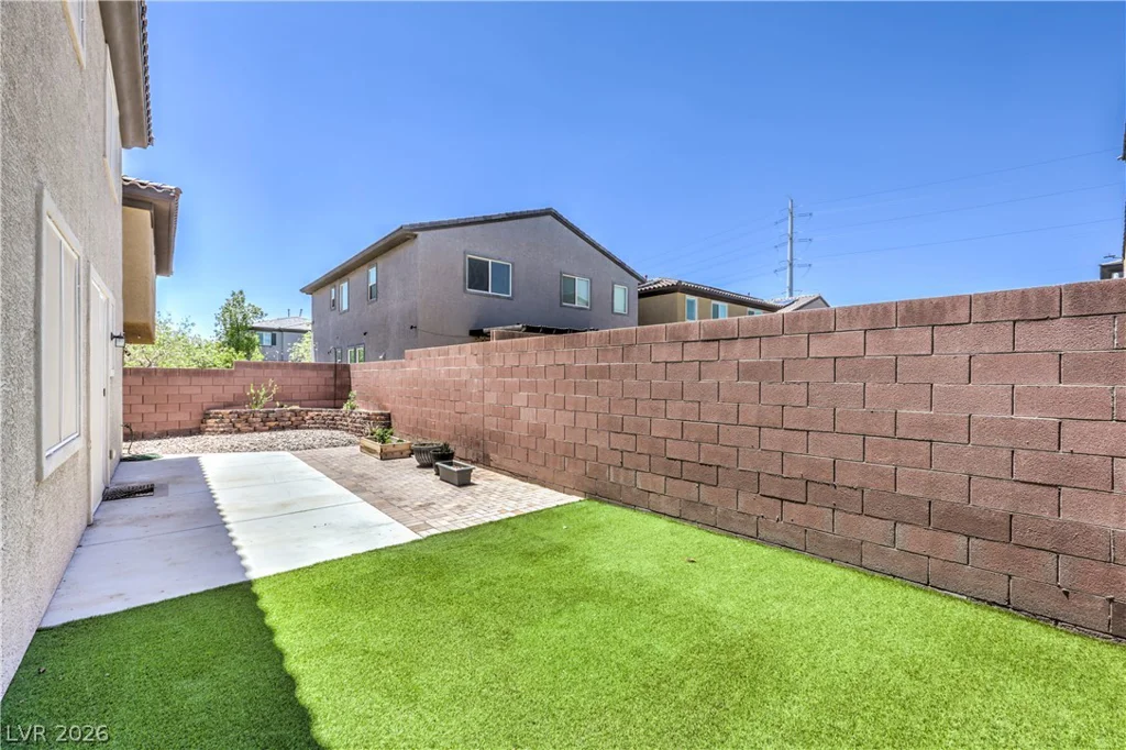 5709 Colbert, North Las Vegas, NV 89081