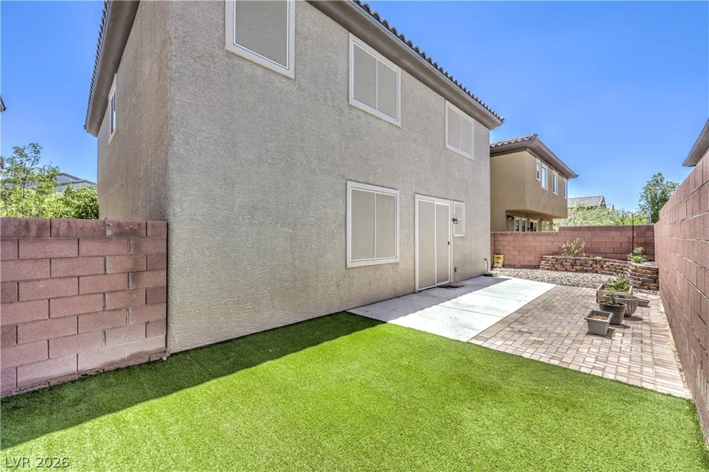 5709 Colbert, North Las Vegas, NV 89081