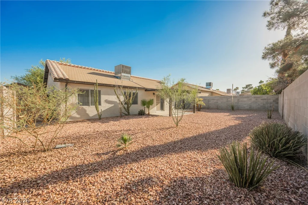 4512 Blue Magic, North Las Vegas, NV 89031