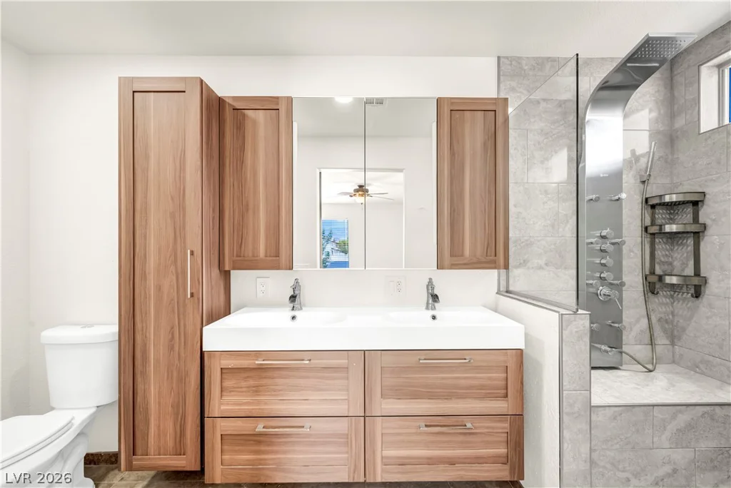 8616 MAJESTIC PINE, Las Vegas, NV 89143