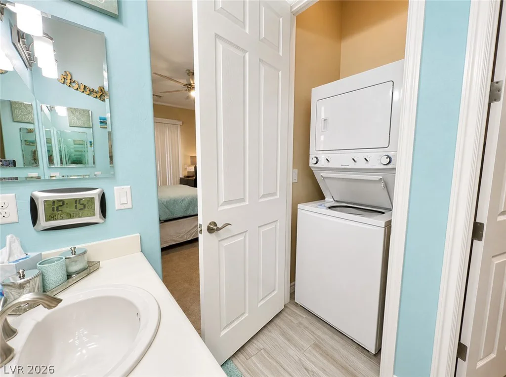 9724 University Ridge, Las Vegas, NV 89149