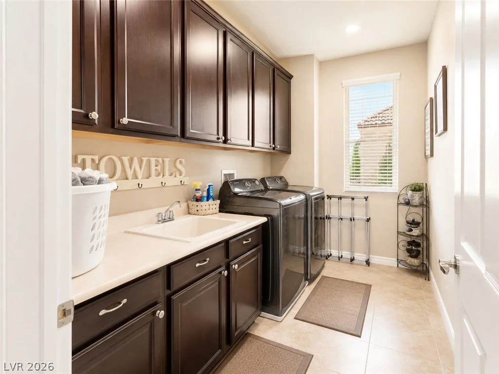 9724 University Ridge, Las Vegas, NV 89149