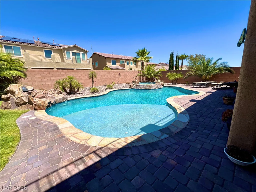 9724 University Ridge, Las Vegas, NV 89149