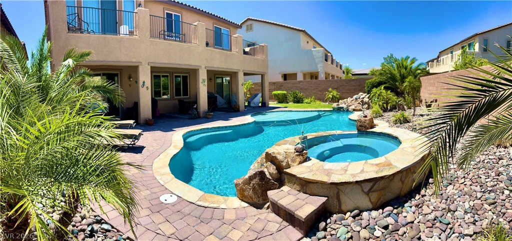 9724 University Ridge, Las Vegas, NV 89149
