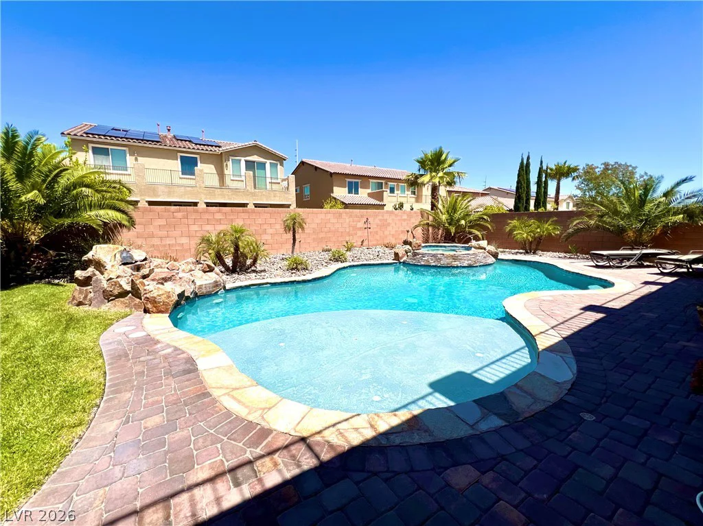 9724 University Ridge, Las Vegas, NV 89149