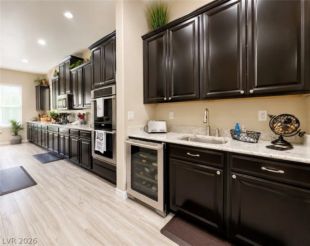 9724 University Ridge, Las Vegas, NV 89149