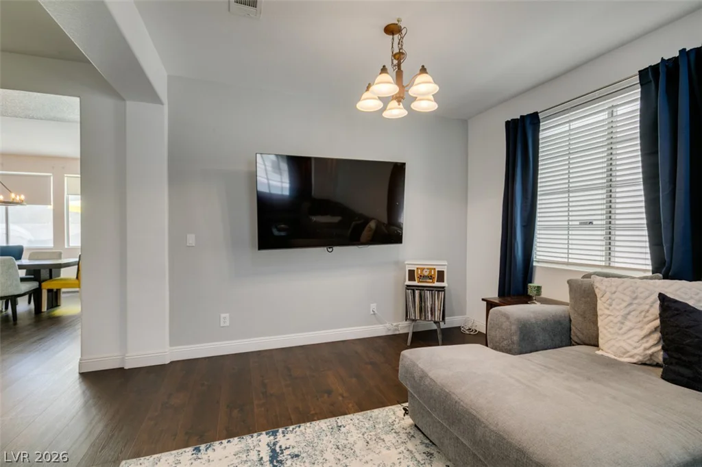 7572 Catalina Harbor, Las Vegas, NV 89131