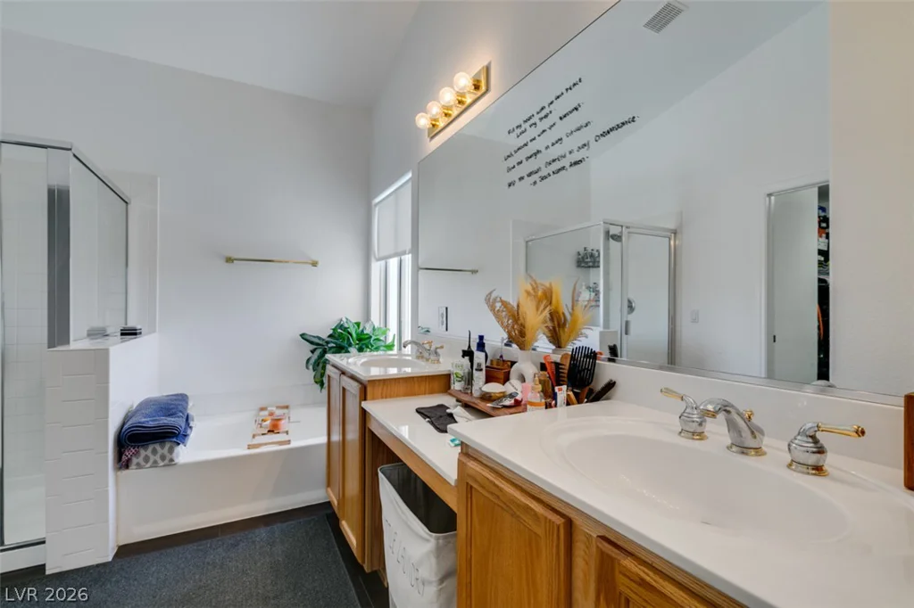 7572 Catalina Harbor, Las Vegas, NV 89131
