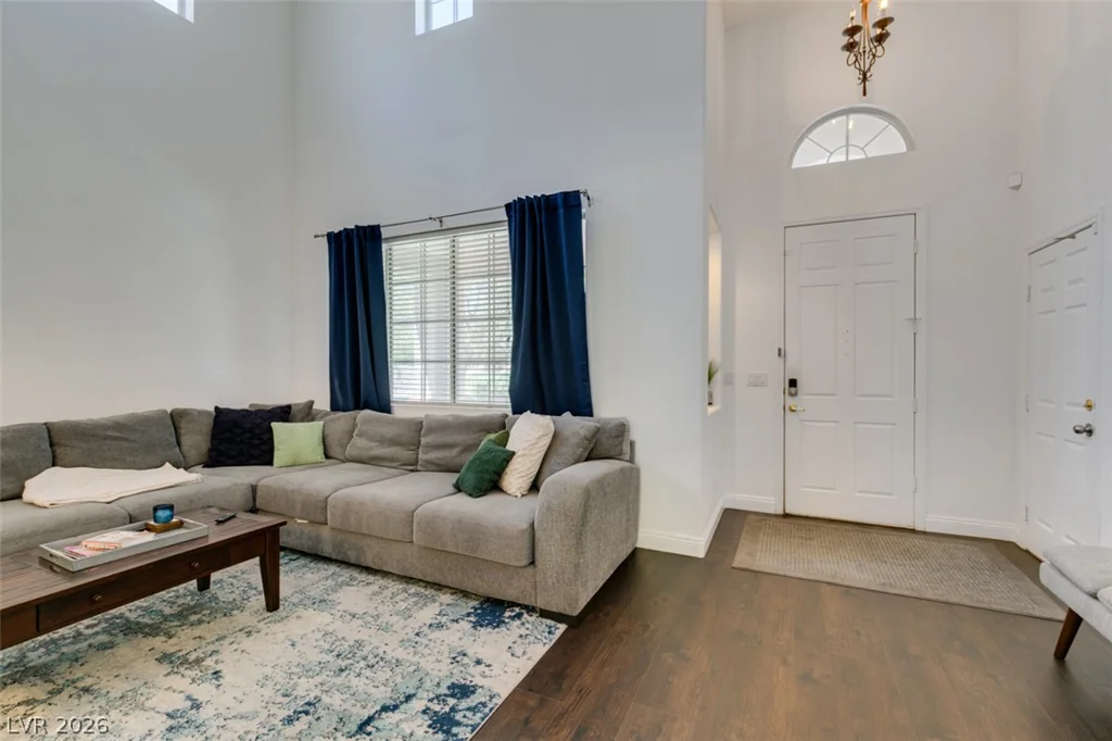 7572 Catalina Harbor, Las Vegas, NV 89131