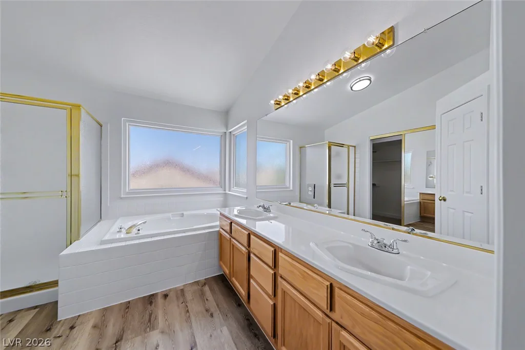 757 Canyon Crest, Las Vegas, NV 89123
