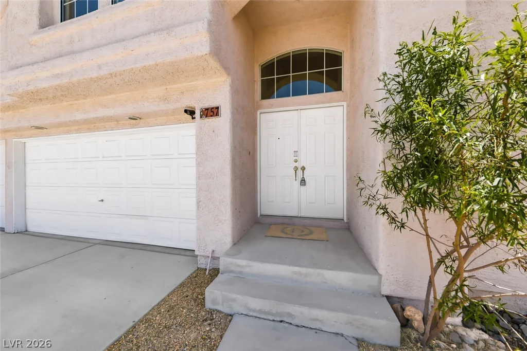 757 Canyon Crest, Las Vegas, NV 89123