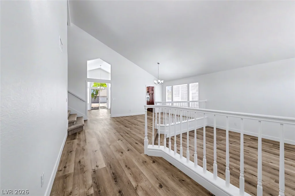 757 Canyon Crest, Las Vegas, NV 89123