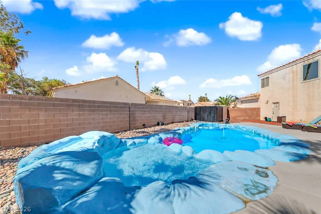 3540 Tuscany Village, Las Vegas, NV 89129