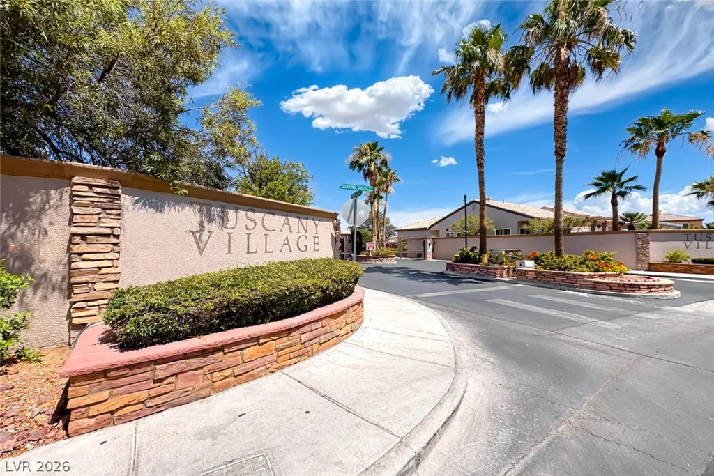 3540 Tuscany Village, Las Vegas, NV 89129