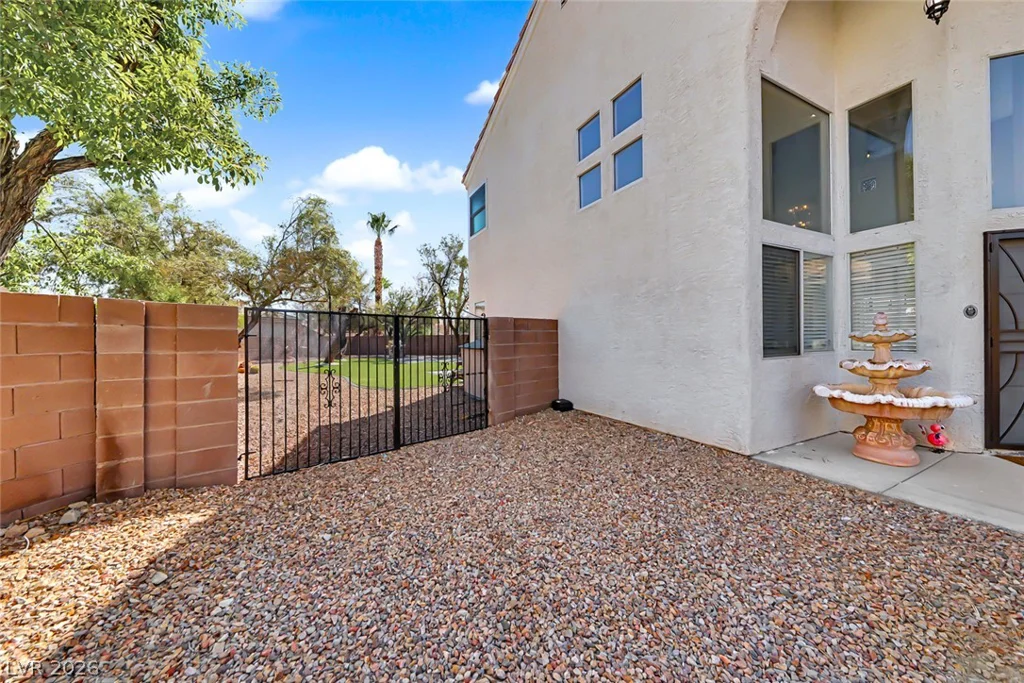 3540 Tuscany Village, Las Vegas, NV 89129