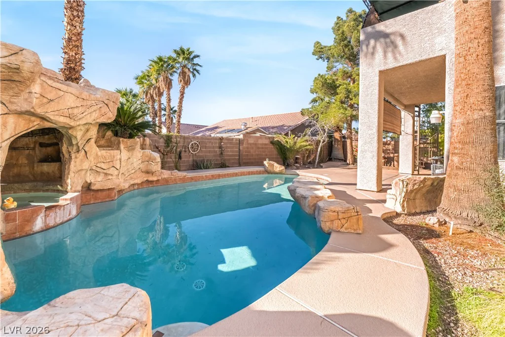 1341 Lime Point, Las Vegas, NV 89110