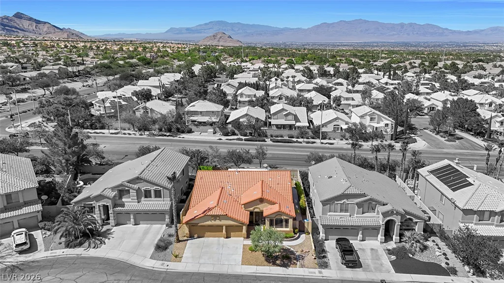 10412 FALLS CHURCH, Las Vegas, NV 89144