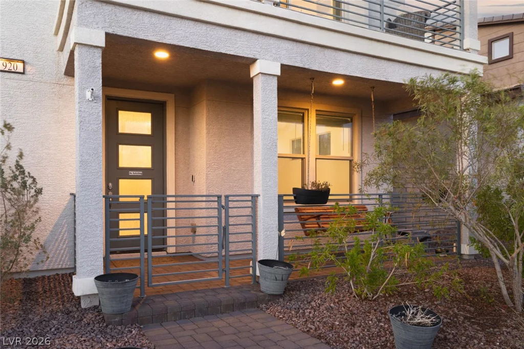920 Sunset, Henderson, NV 89011